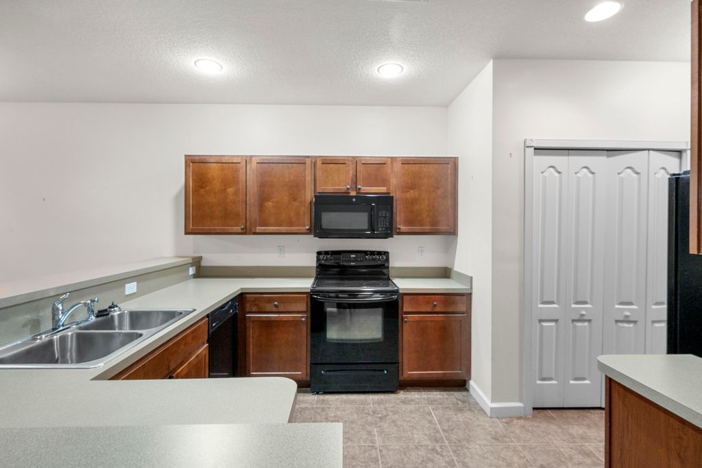 Photo of 2545 Creekside Drive, Fort Pierce, FL 34981 (MLS # B26005847)