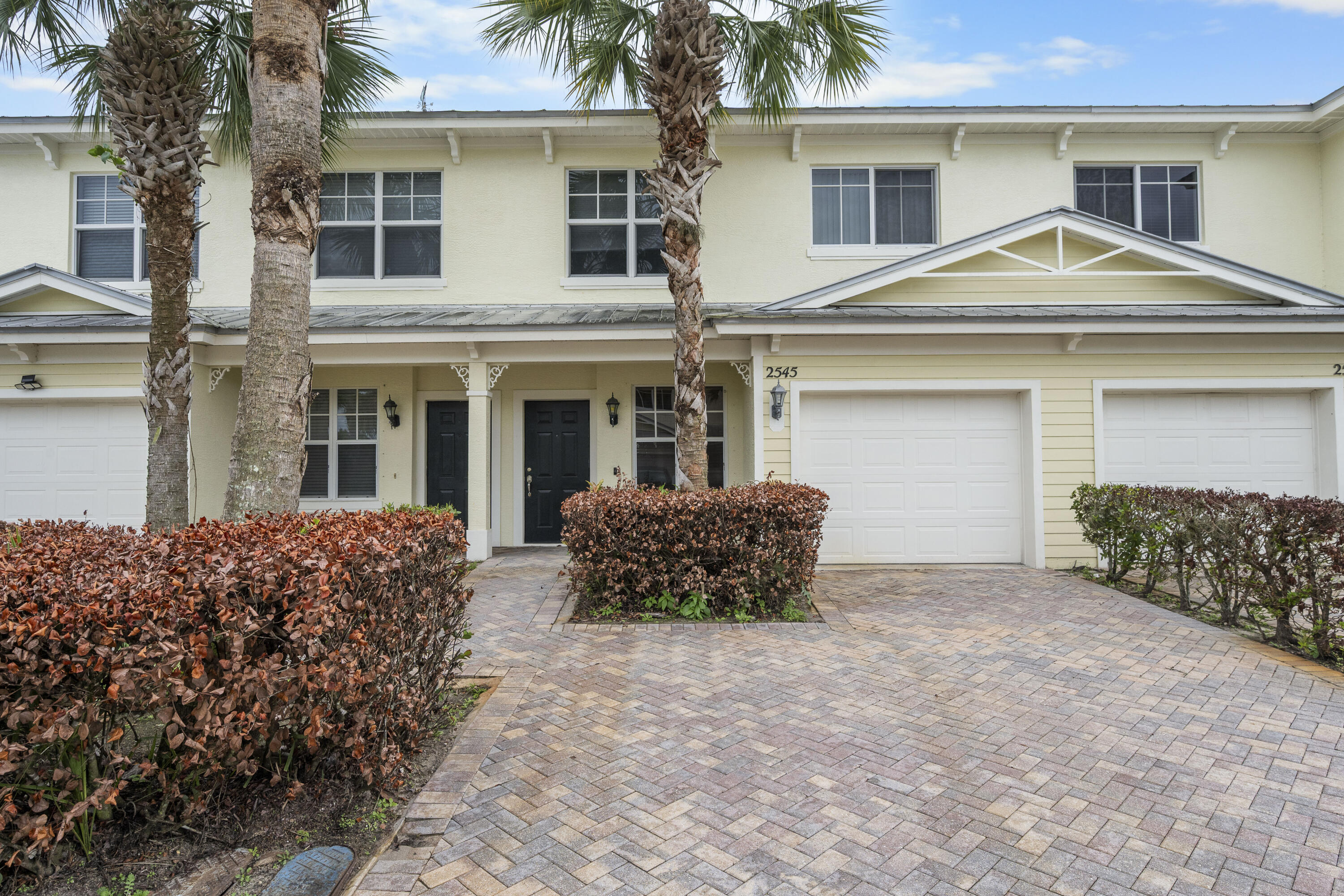 River Oaks - Residential