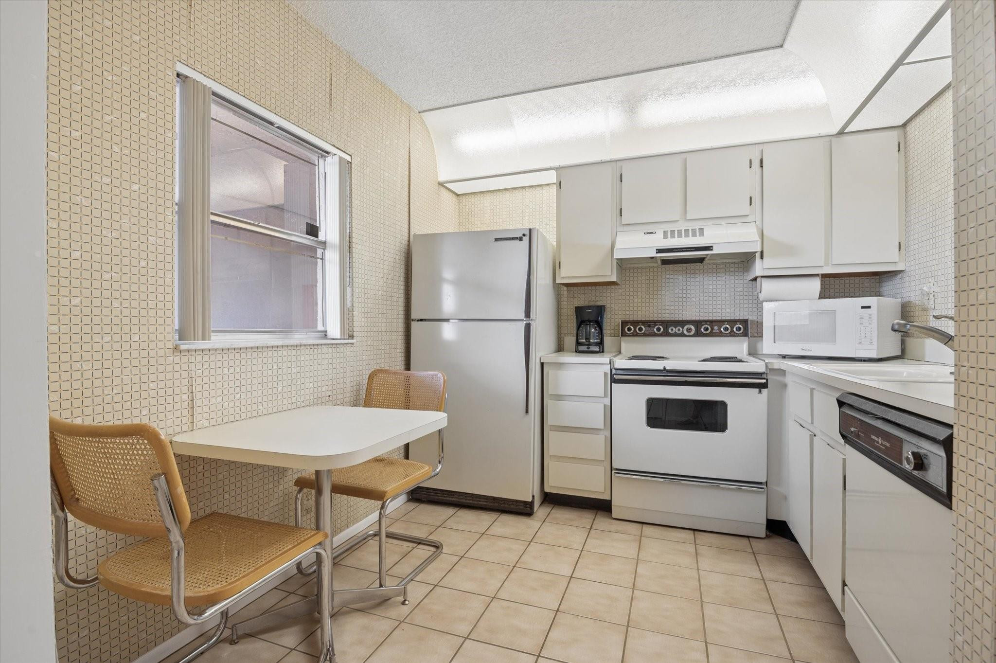 7368 Woodmont Avenue 203