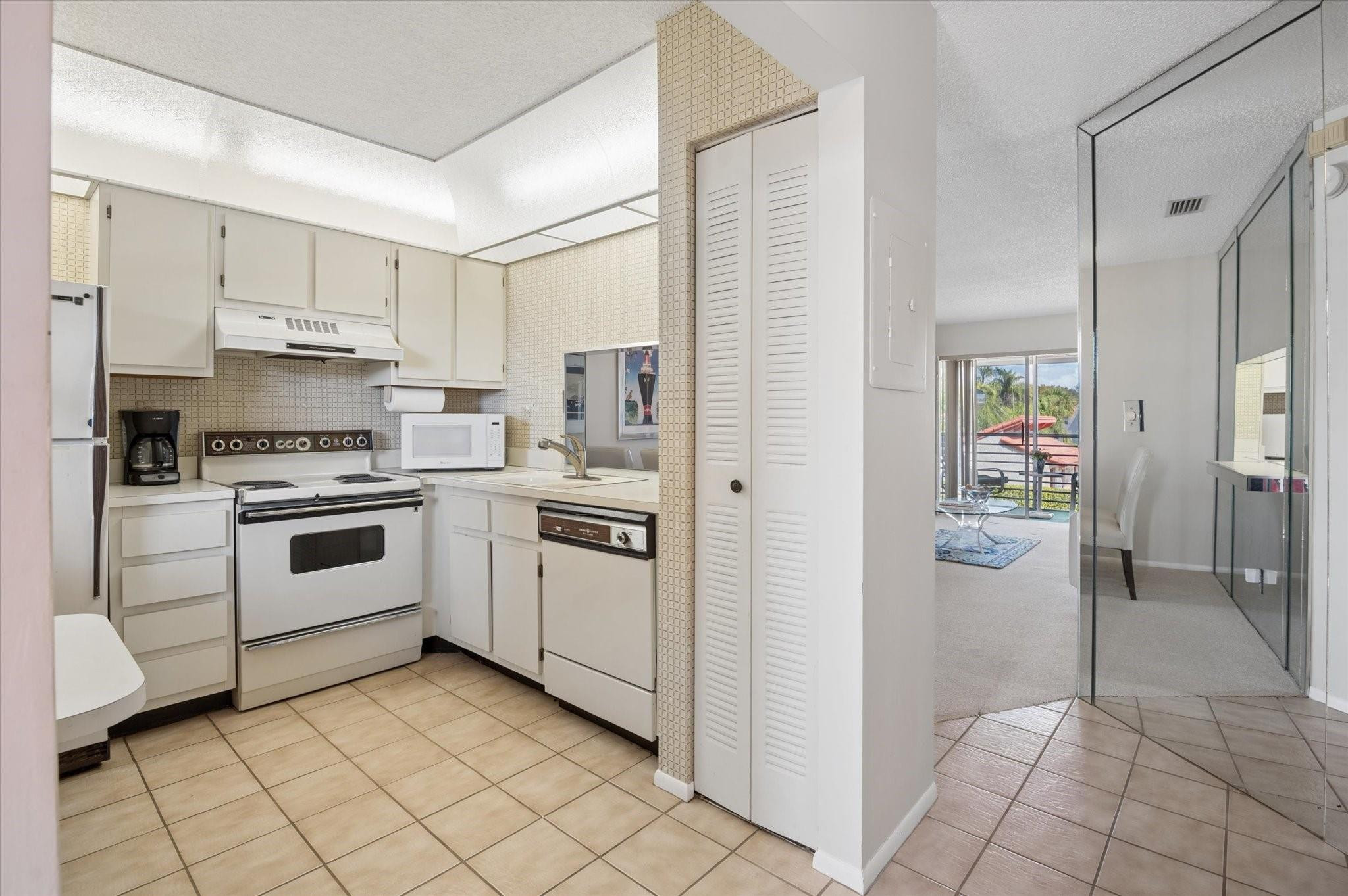 7368 Woodmont Avenue 203