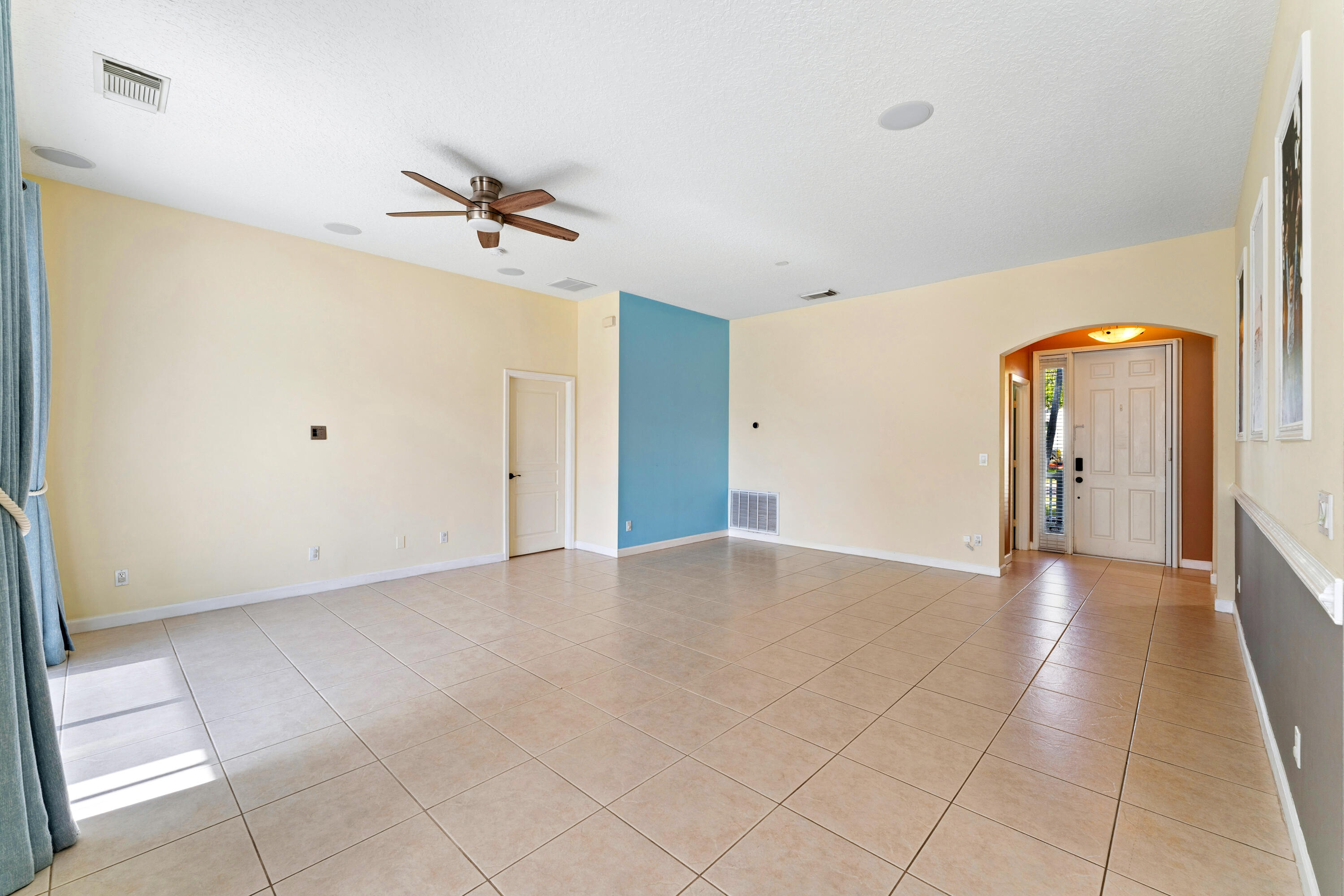 TRADITION PLAT NO 3 - Residential