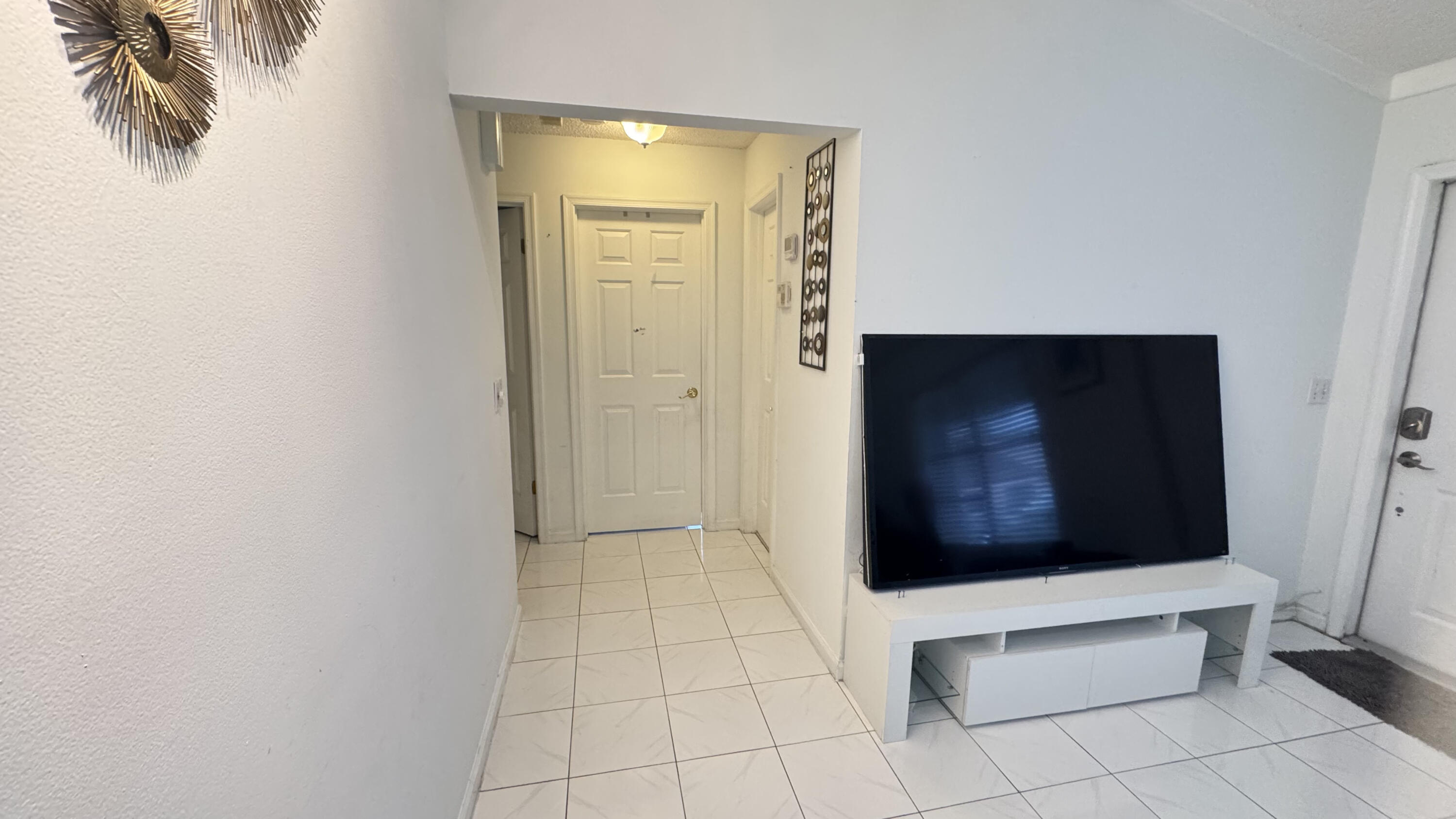 SIERRA WOODS CONDO - Residential Lease