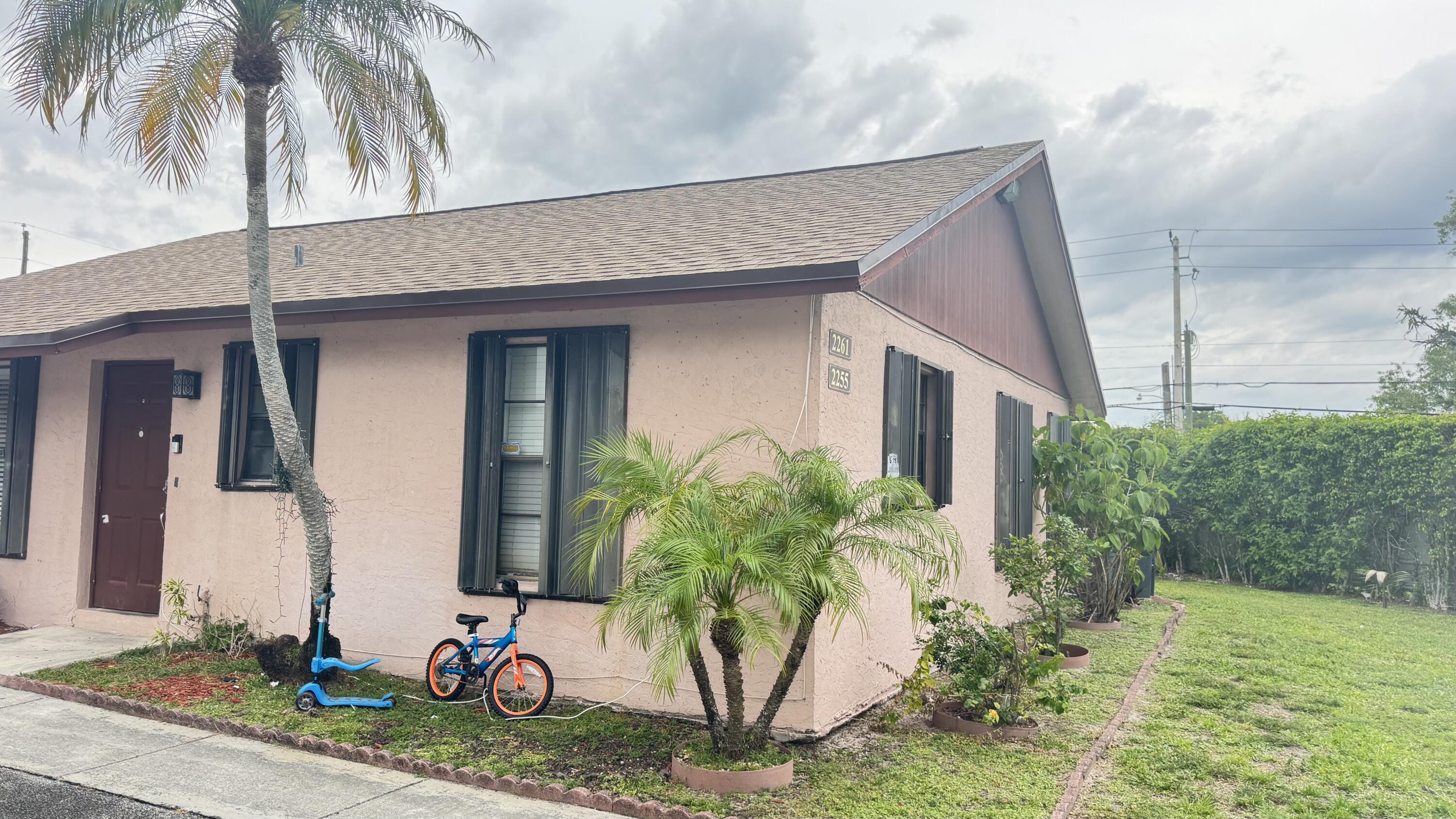 SIERRA WOODS CONDO - Residential Lease