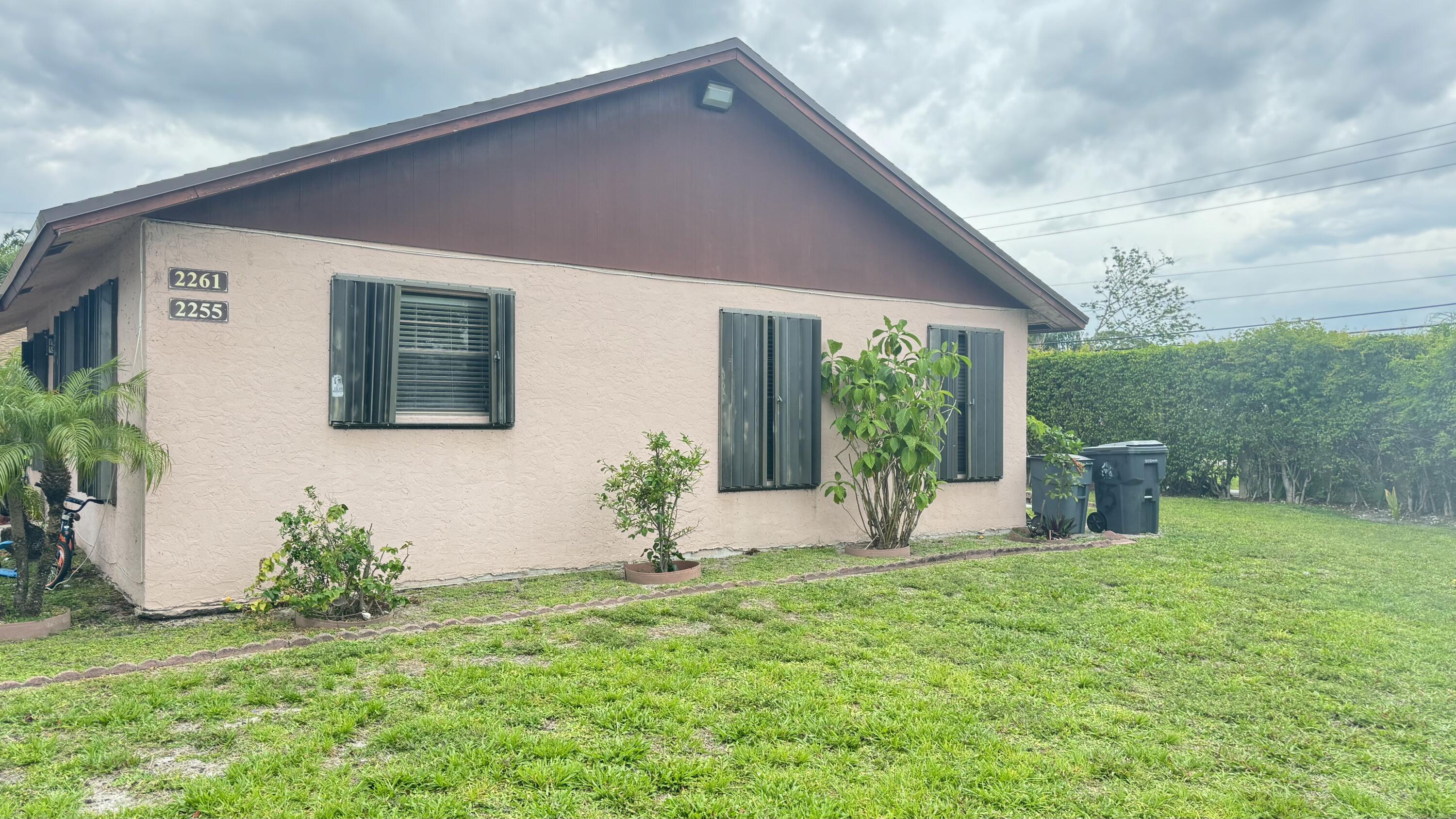 SIERRA WOODS CONDO - Residential Lease