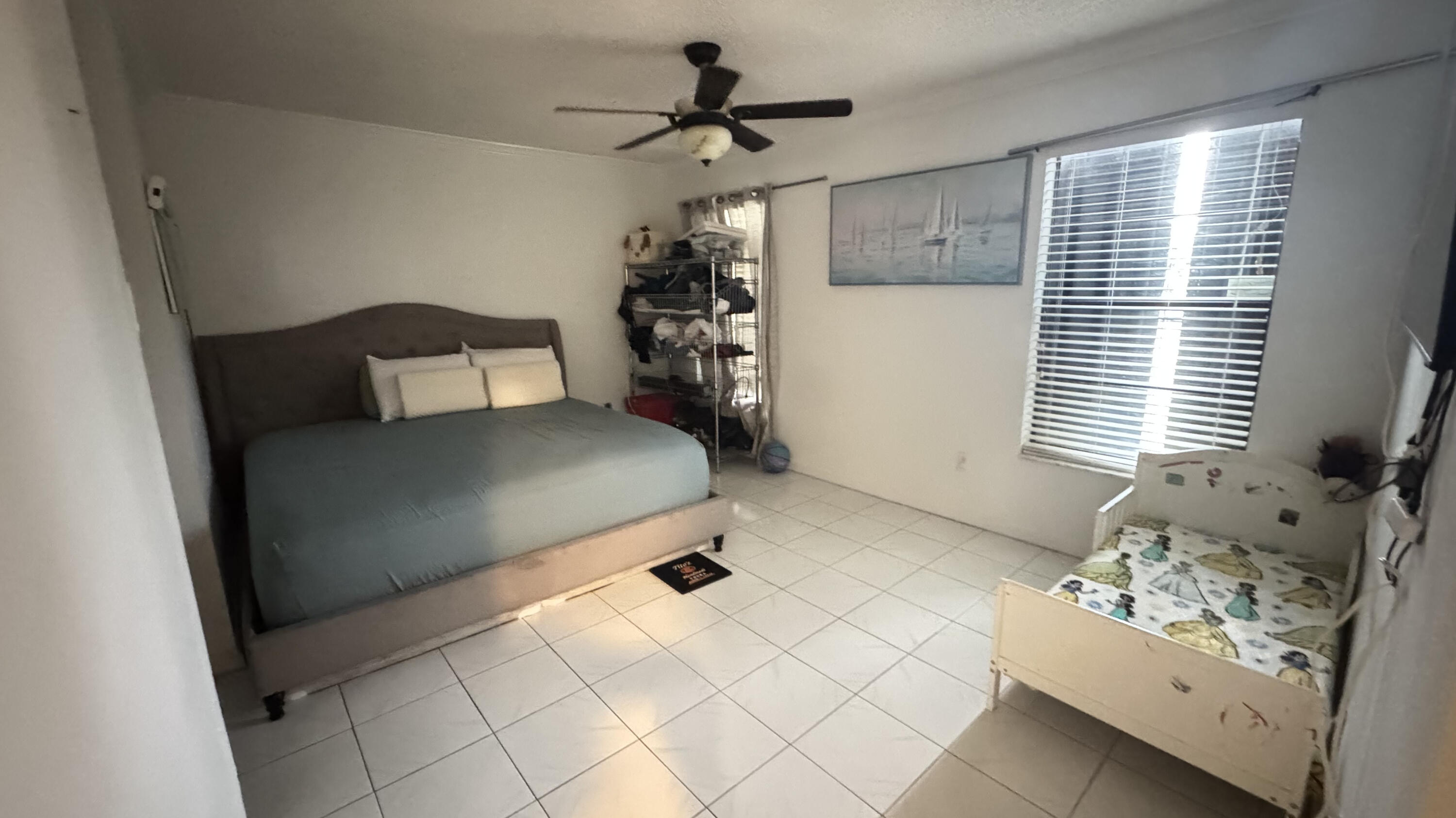 SIERRA WOODS CONDO - Residential Lease