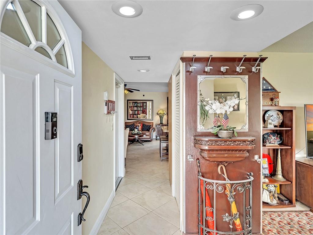 NOB HILL ESTATES - Residential