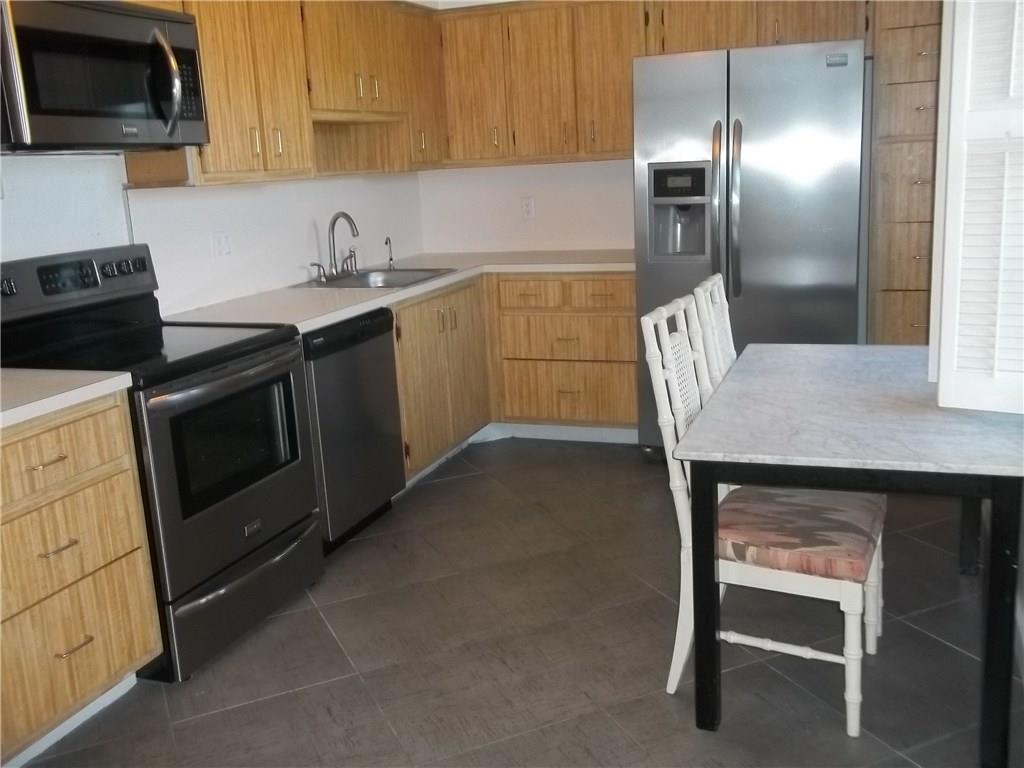 Palm Aire CC - Residential