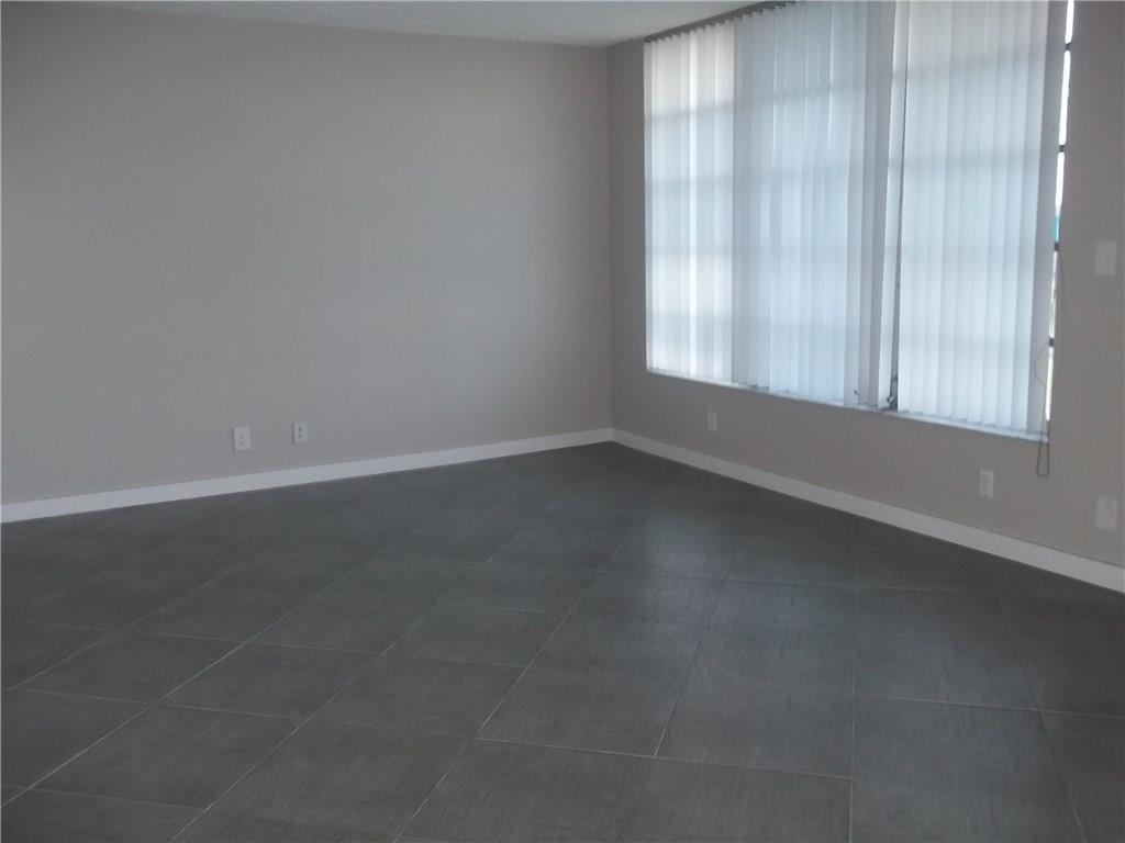 Palm Aire CC - Residential