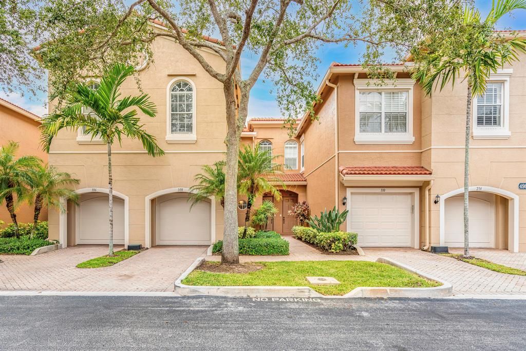 Photo of 4986 Bonsai Circle #108, Palm Beach Gardens, FL 33418 (MLS # R10727639)