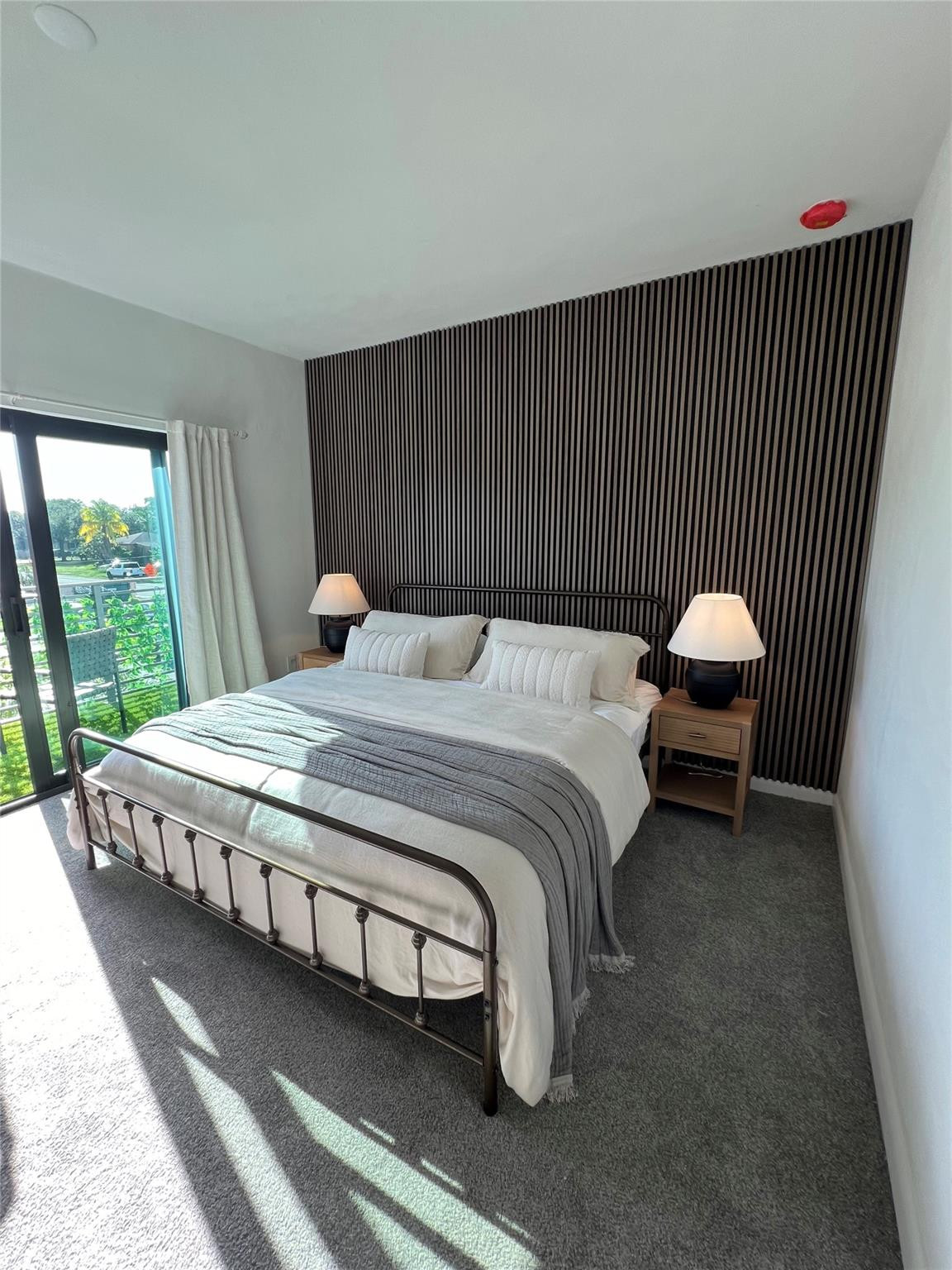 Hollytown - Residential