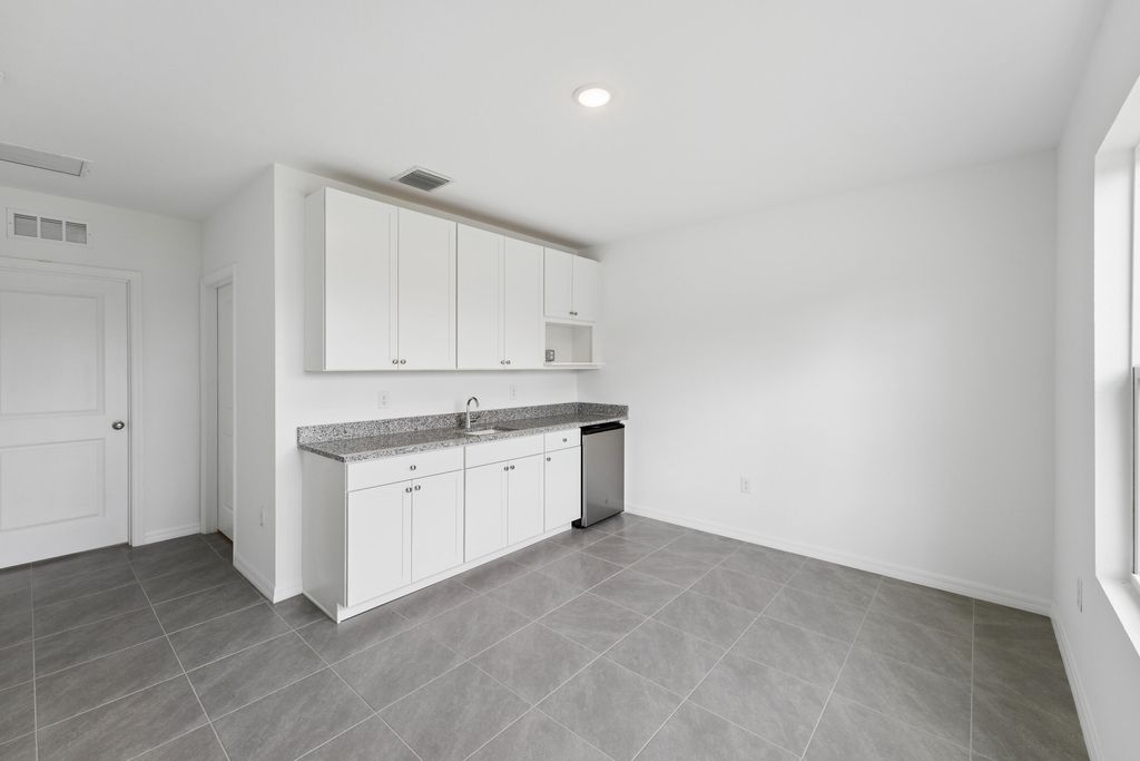 Photo of 879 SW Mccoy Avenue #74, Port Saint Lucie, FL 34953 (MLS # R11167913)