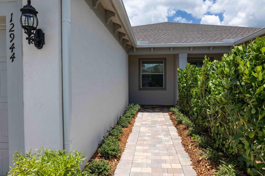 Photo of 12944 SW Vermillion Circle NW, Port Saint Lucie, FL 34987 (MLS # B26009686)