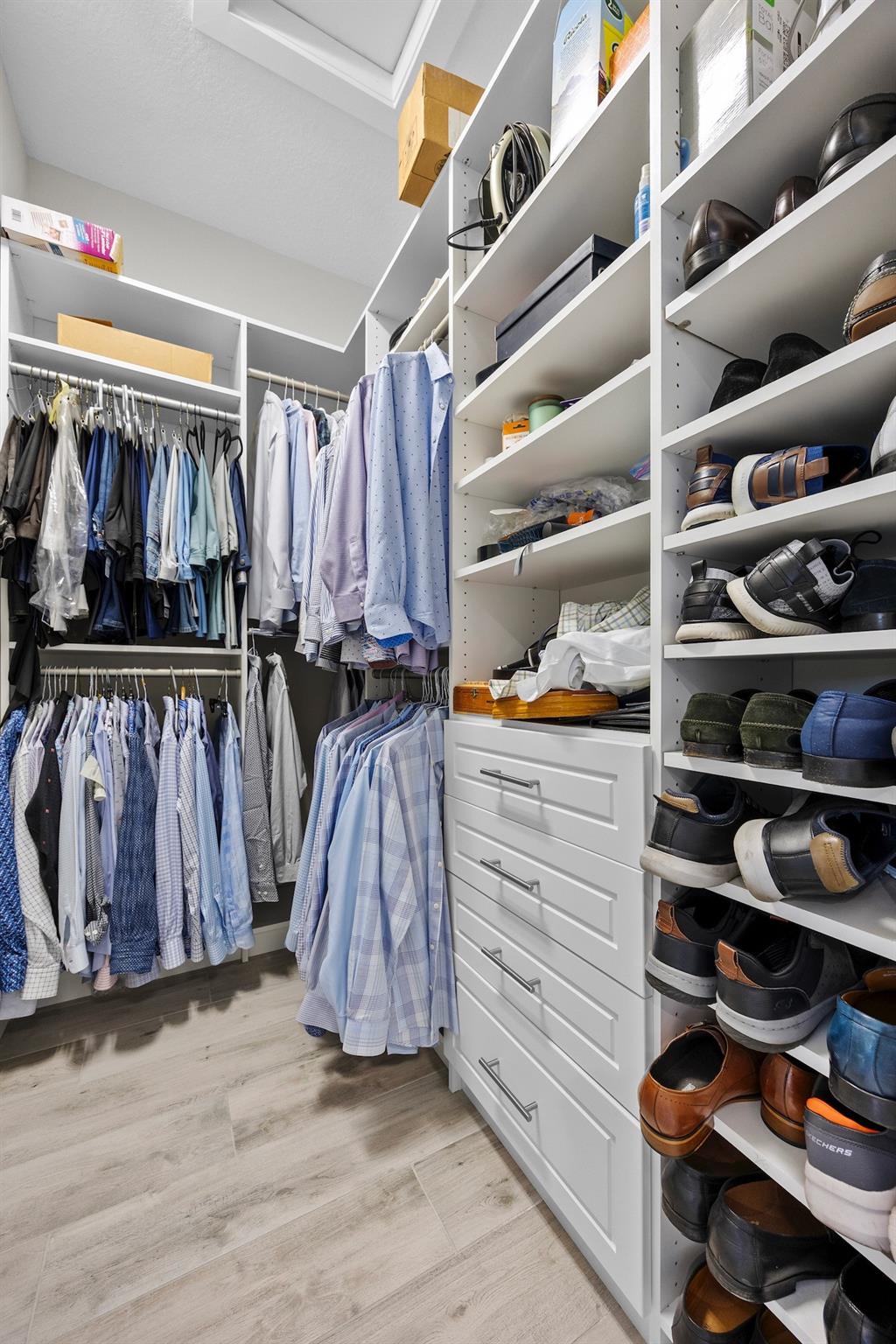 Plat/Banyan Cay Residence - Residential