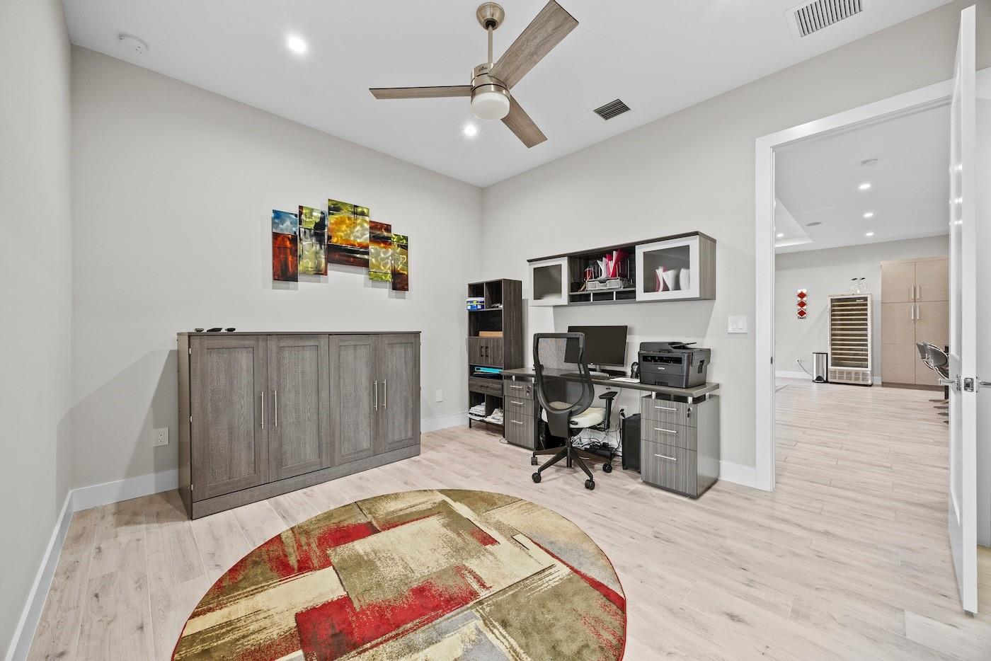 Plat/Banyan Cay Residence - Residential