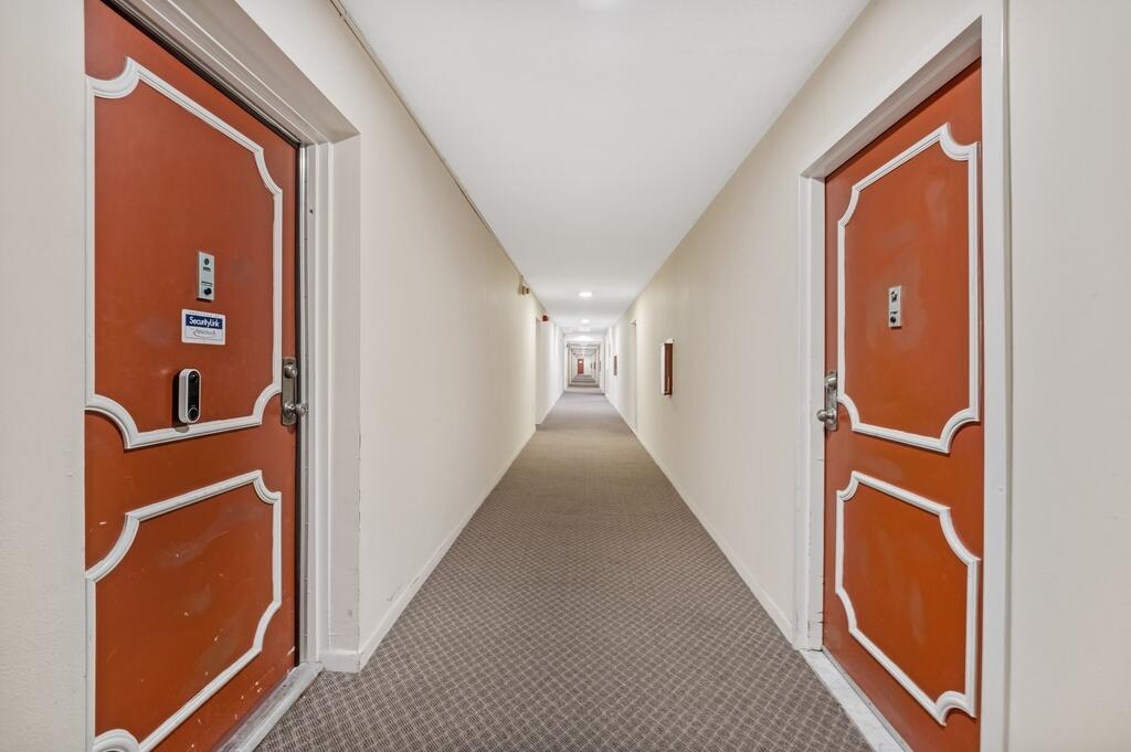 OAKBROOK IV V VI VII CONDO - Residential