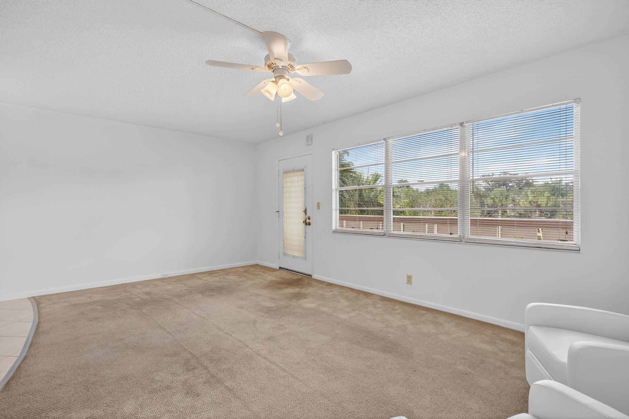 WYNMOOR GOLF VILLAGE - Residential