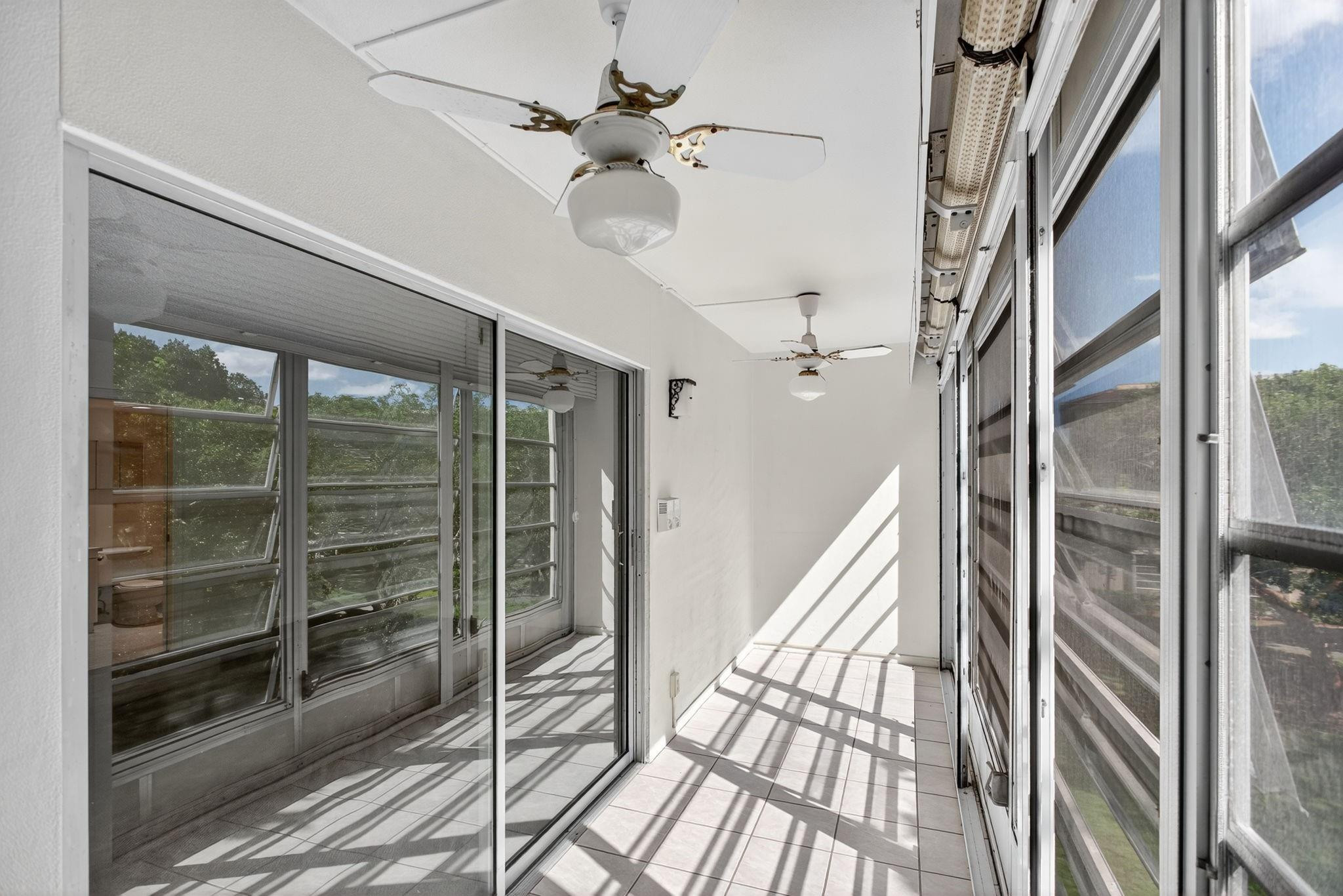 WYNMOOR GOLF VILLAGE - Residential