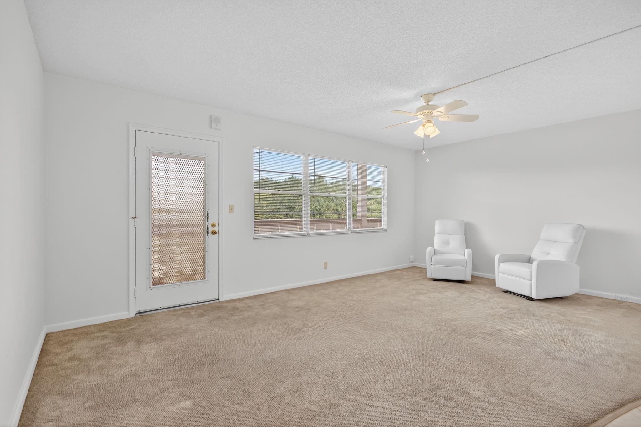 WYNMOOR GOLF VILLAGE - Residential