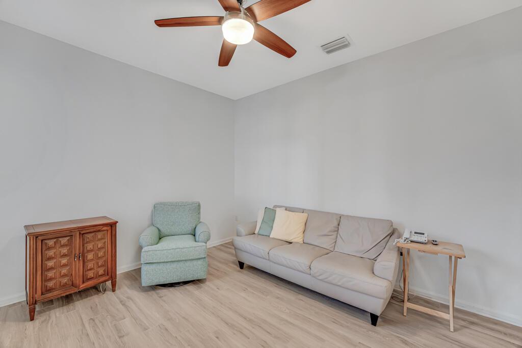 VENETIAN ISLES - Residential