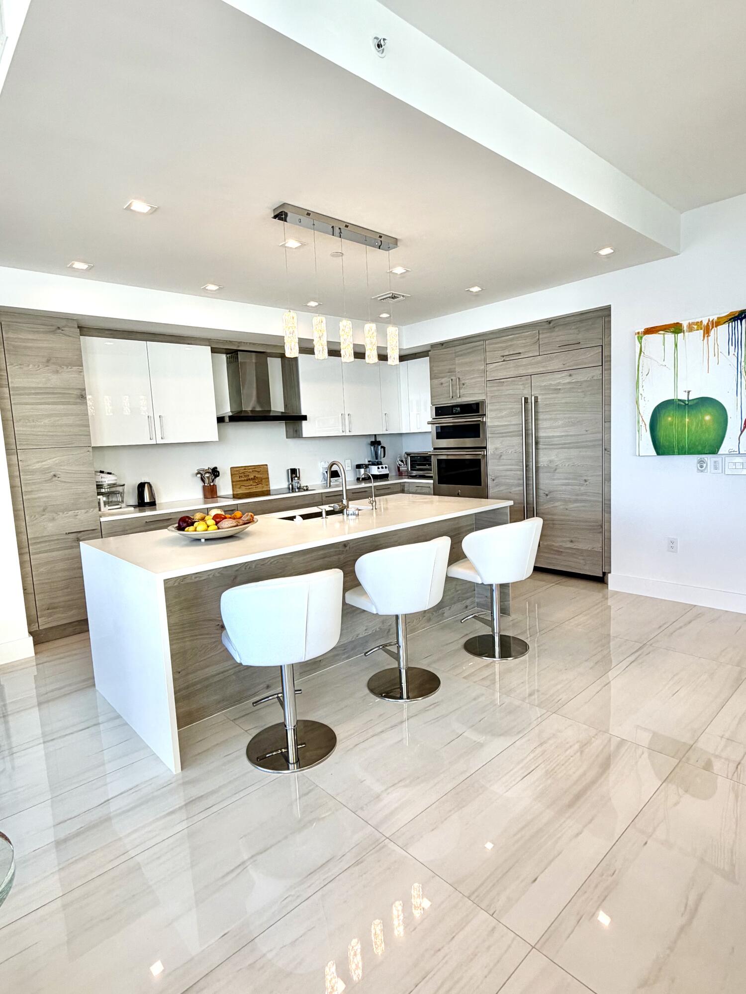 3 Water Club Way 1201