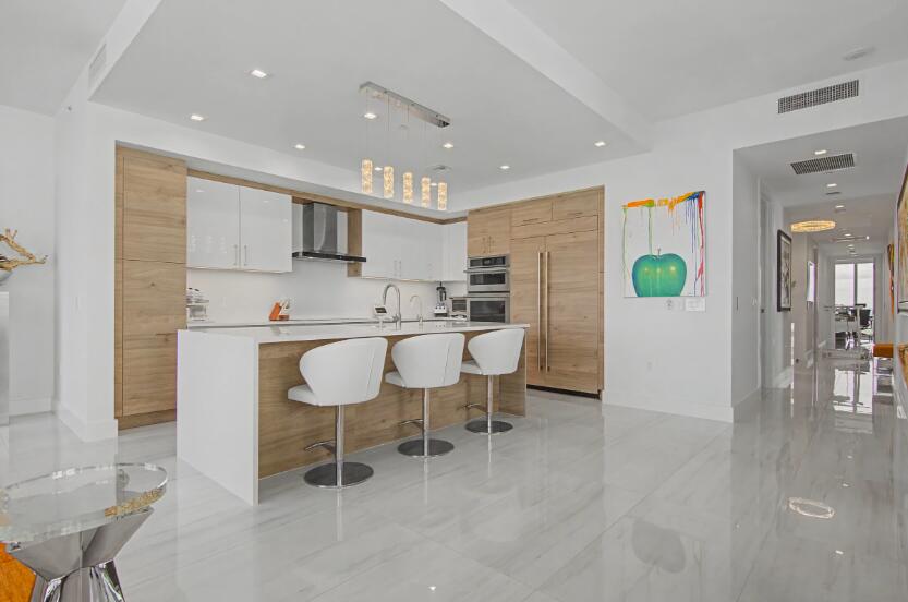 WATER CLUB 3 NORTH PALM BEACH CONDO - Residential