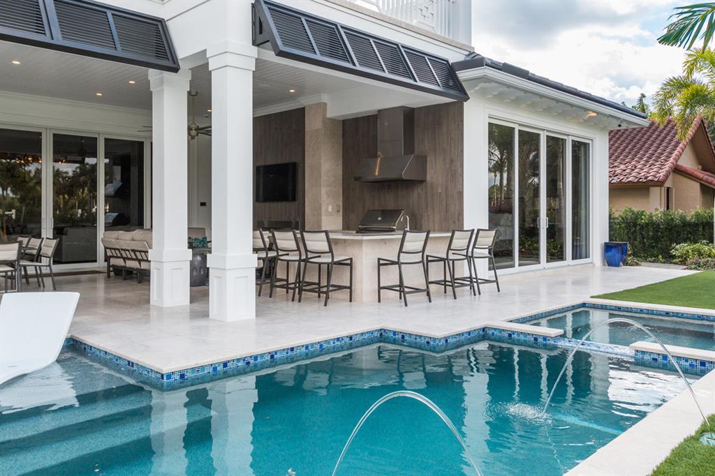 ROYAL PALM YACHT & COUNTRY CLUB - Residential