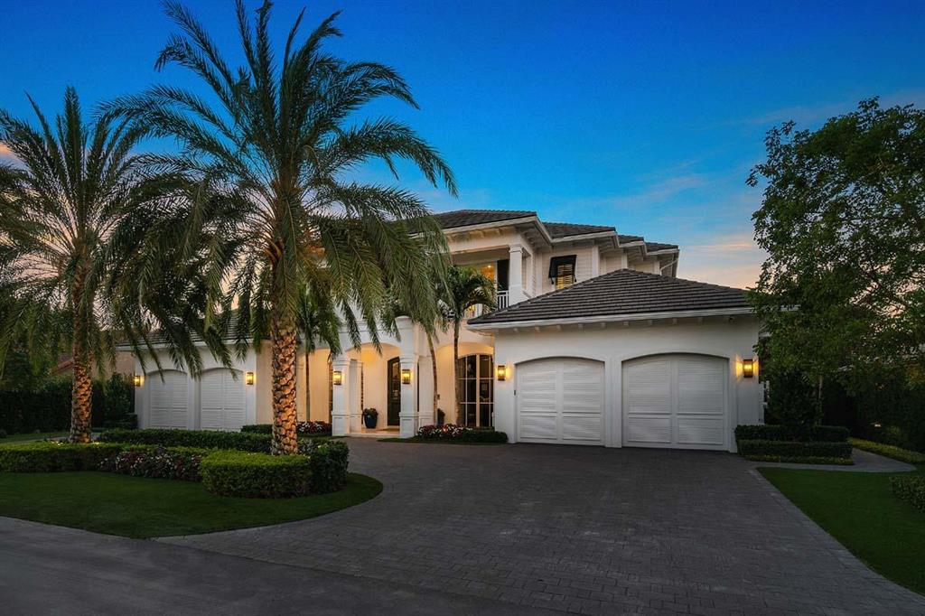 ROYAL PALM YACHT & COUNTRY CLUB - Residential