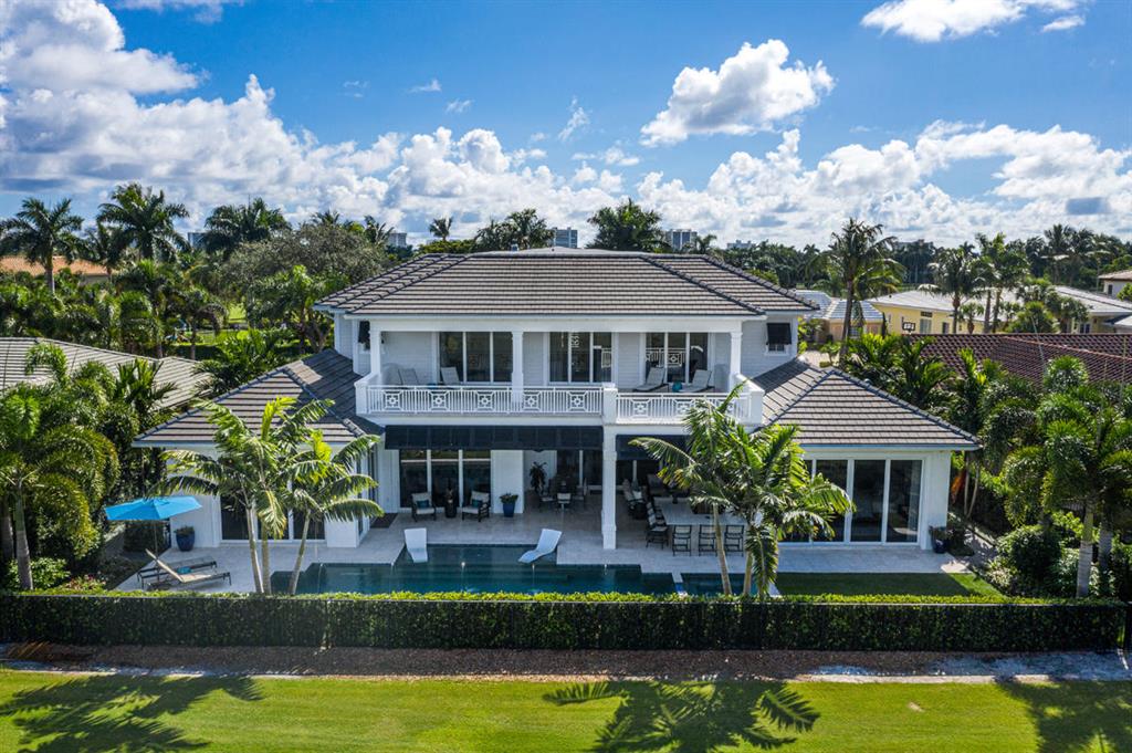 ROYAL PALM YACHT & COUNTRY CLUB - Residential