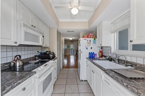 Tiny photo for 2151 NE 42nd Court #225, Lighthouse Point, FL 33064 (MLS # B26070782)