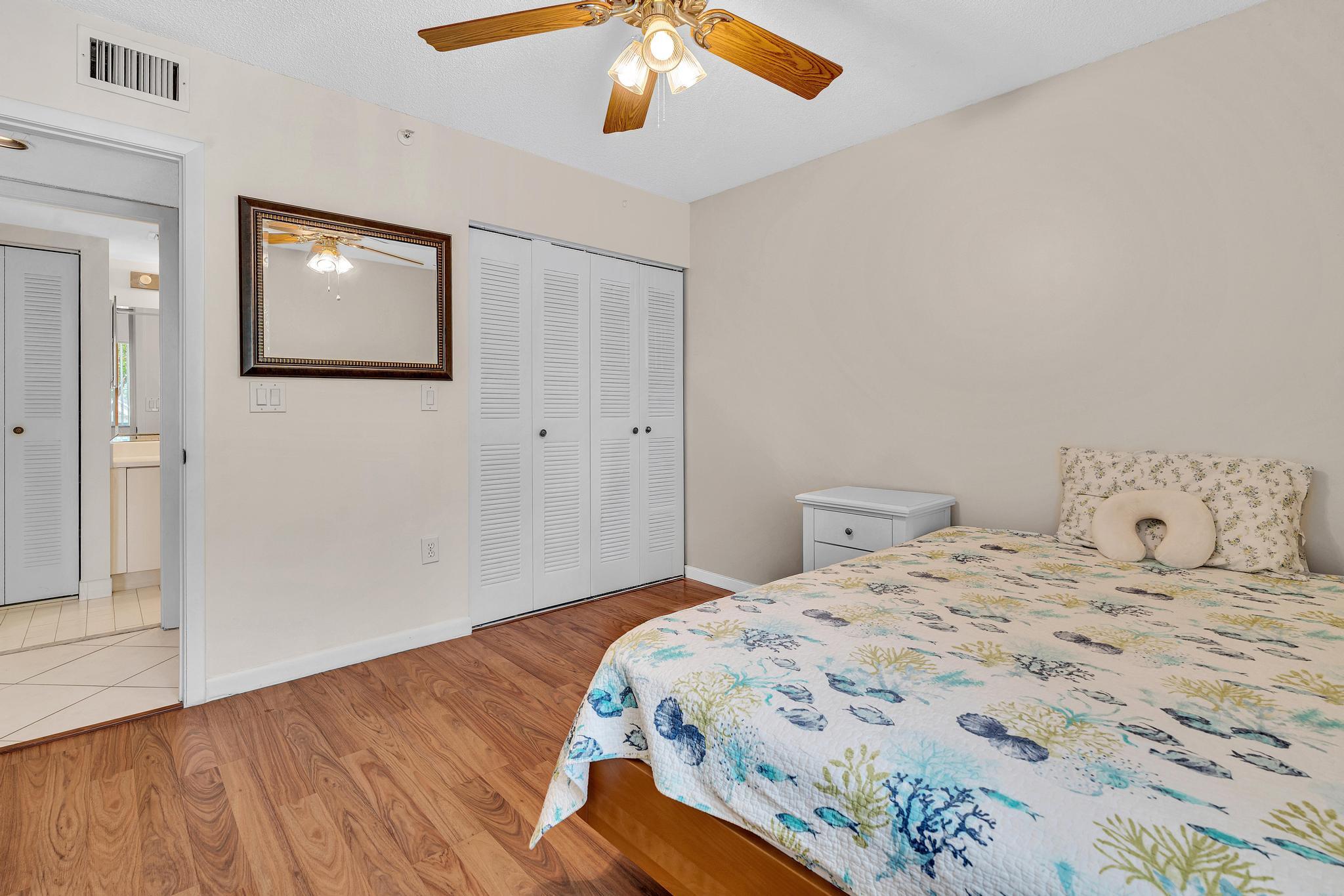 WELDON CONDOMINIUM I - Residential