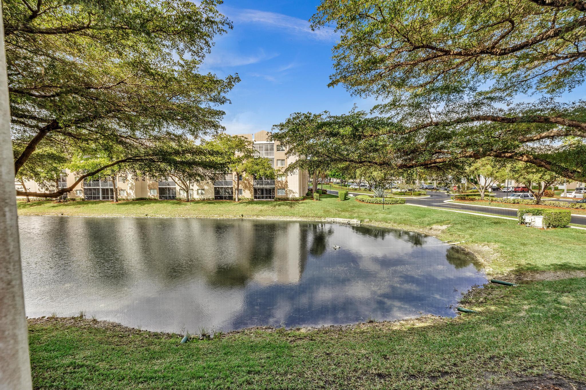 WELDON CONDOMINIUM I - Residential