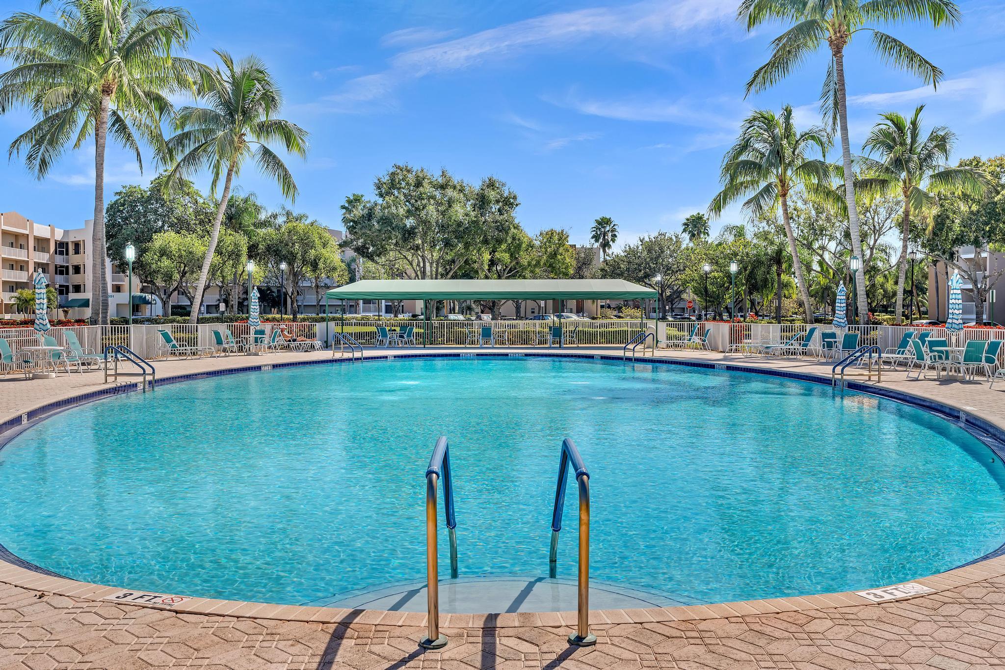 WELDON CONDOMINIUM I - Residential