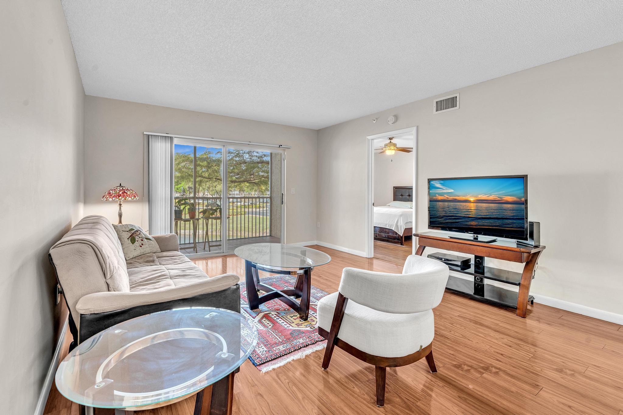 WELDON CONDOMINIUM I - Residential