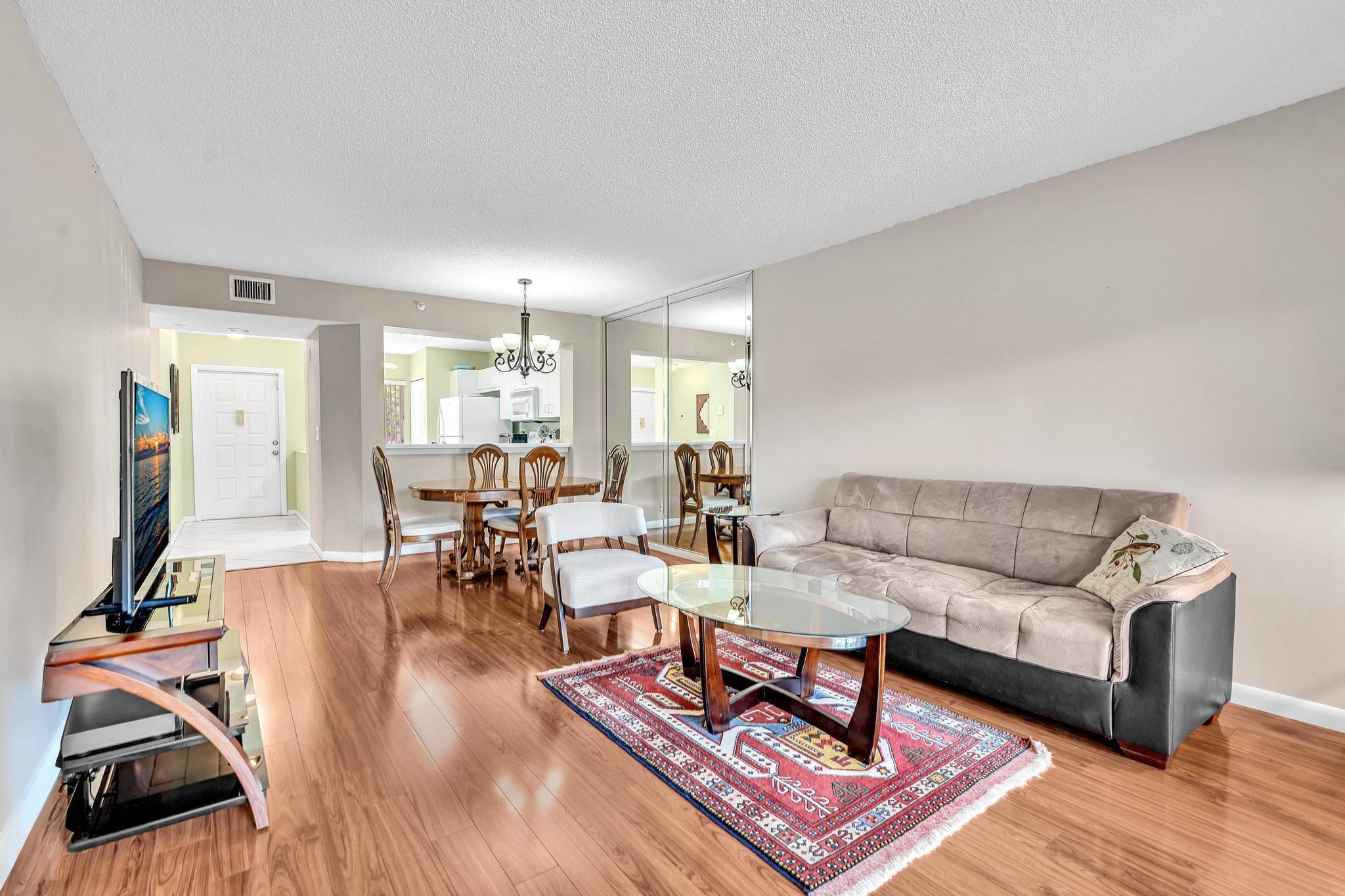 WELDON CONDOMINIUM I - Residential