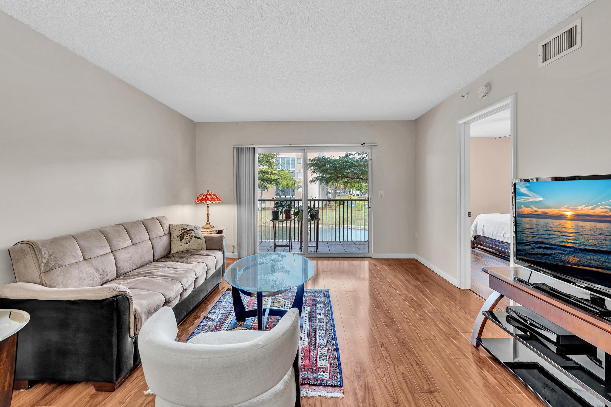 WELDON CONDOMINIUM I - Residential