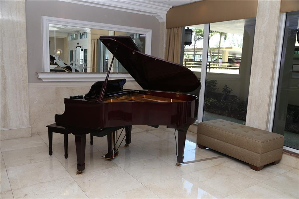 Century Plaza Condo - Residential Lease