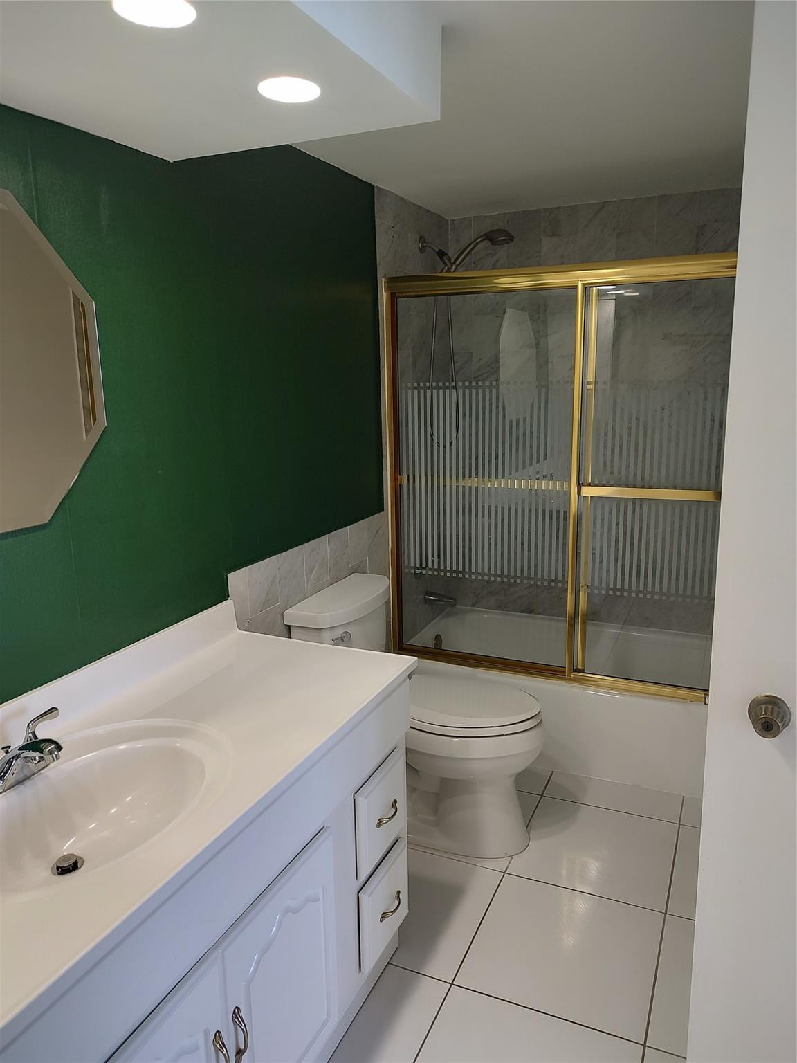 Century Plaza Condo - Residential Lease