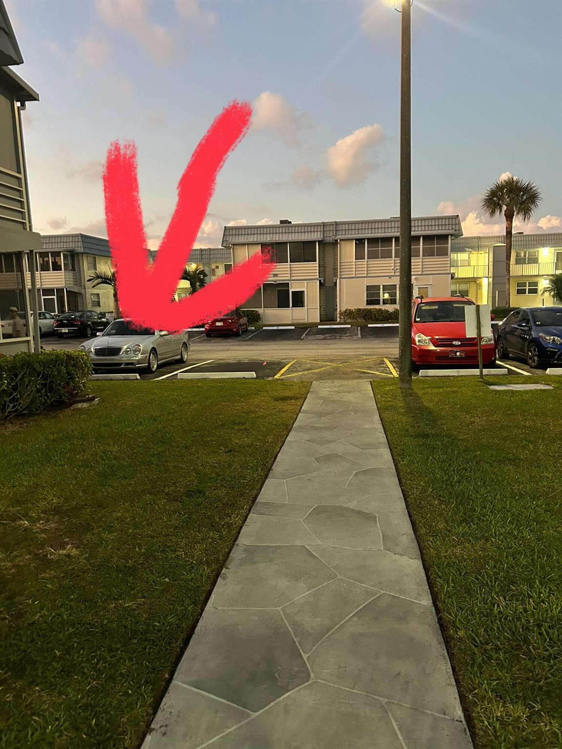 KINGS POINT BRITTANY COND - Residential Lease