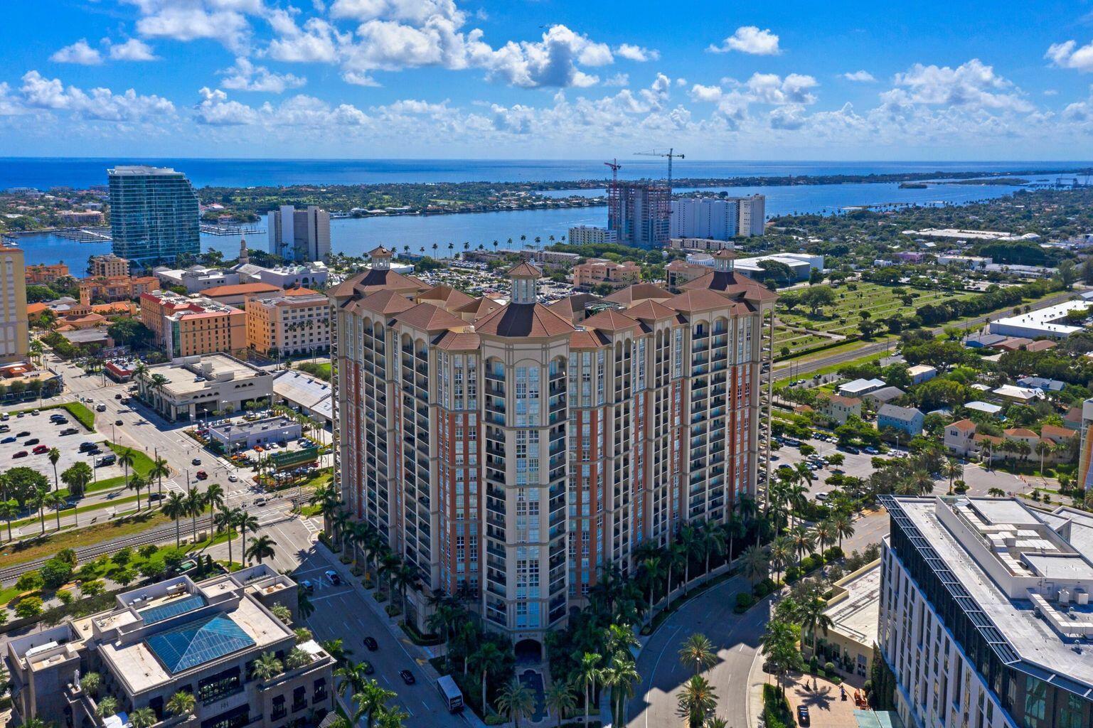 CITYPLACE SOUTH TOWER CON - Residential