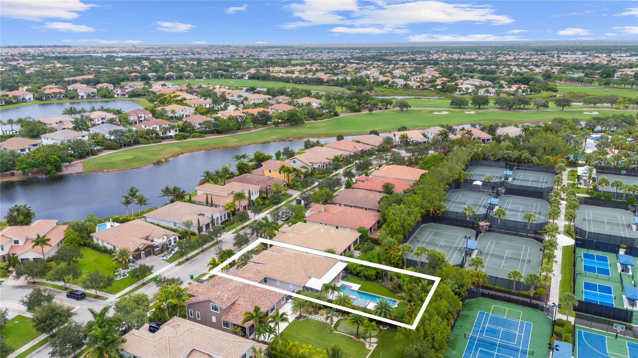 Parkland Golf & Country C - Residential
