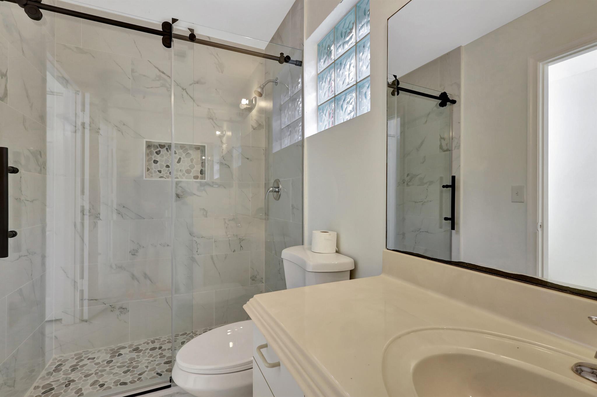 OLYMPIA 1 - Residential