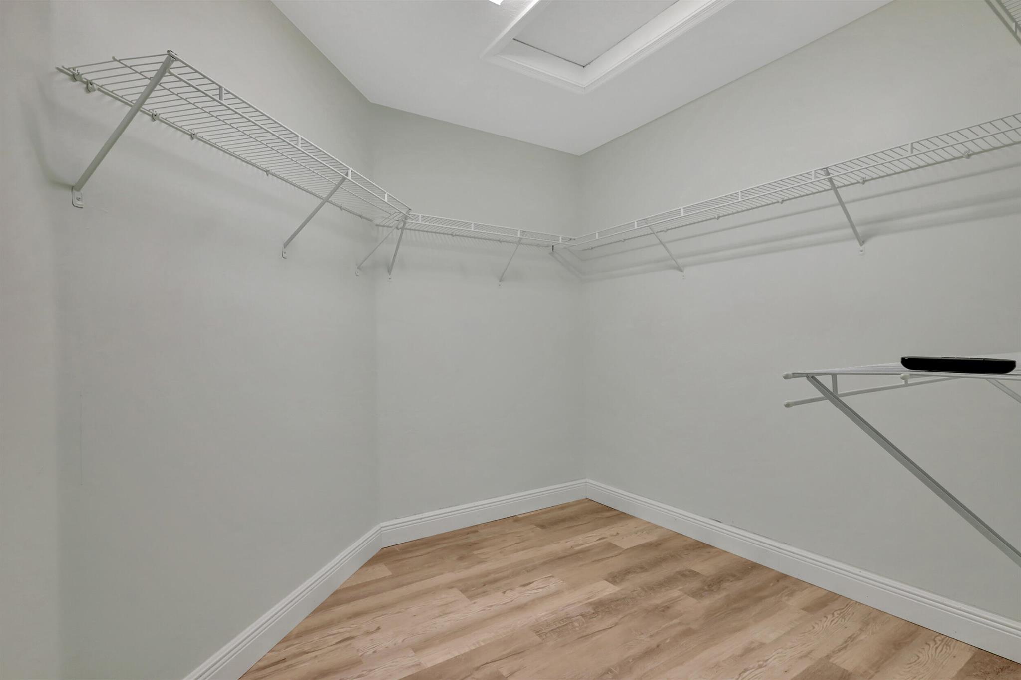 OLYMPIA 1 - Residential