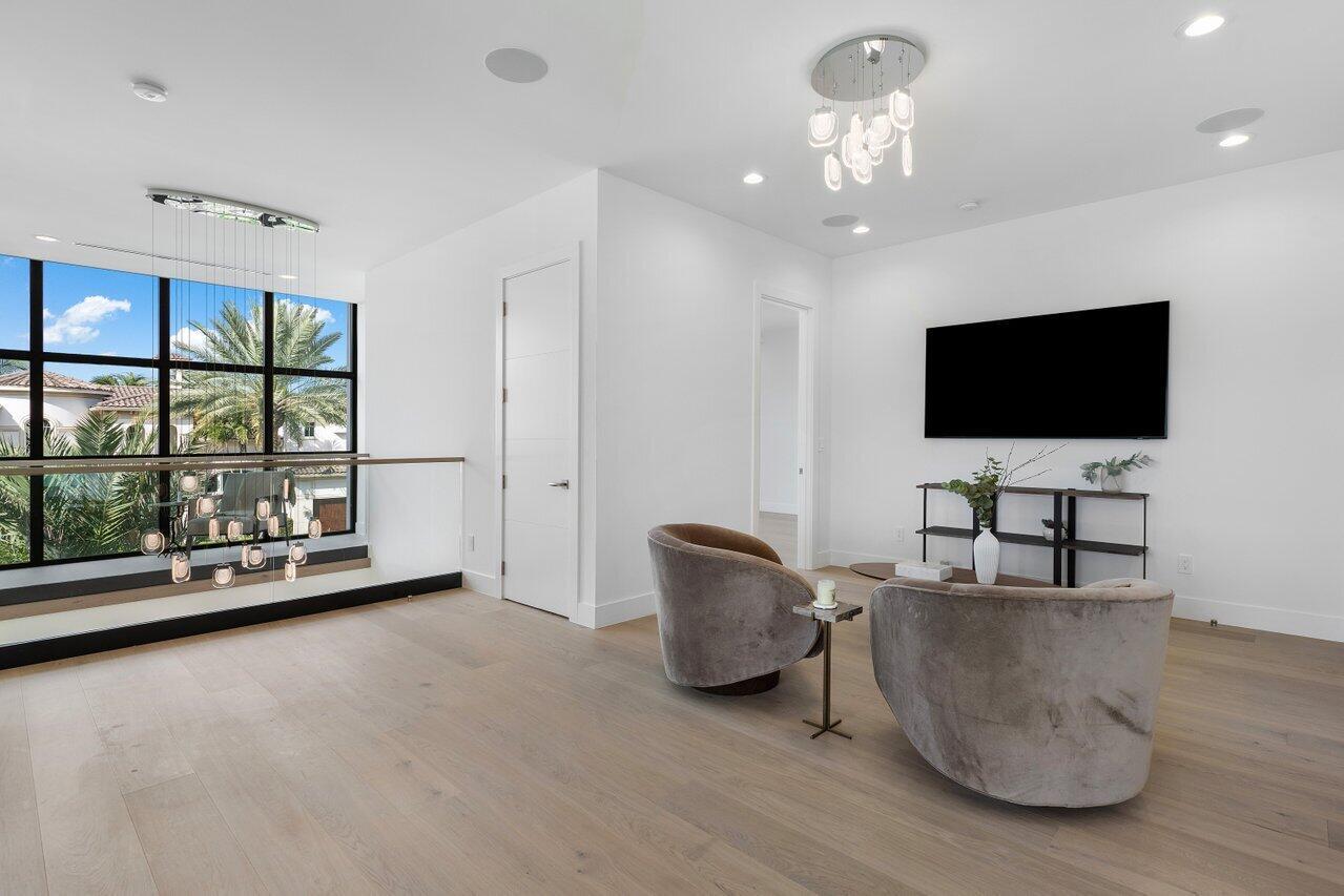 OCEAN HEIGHTS - Residential