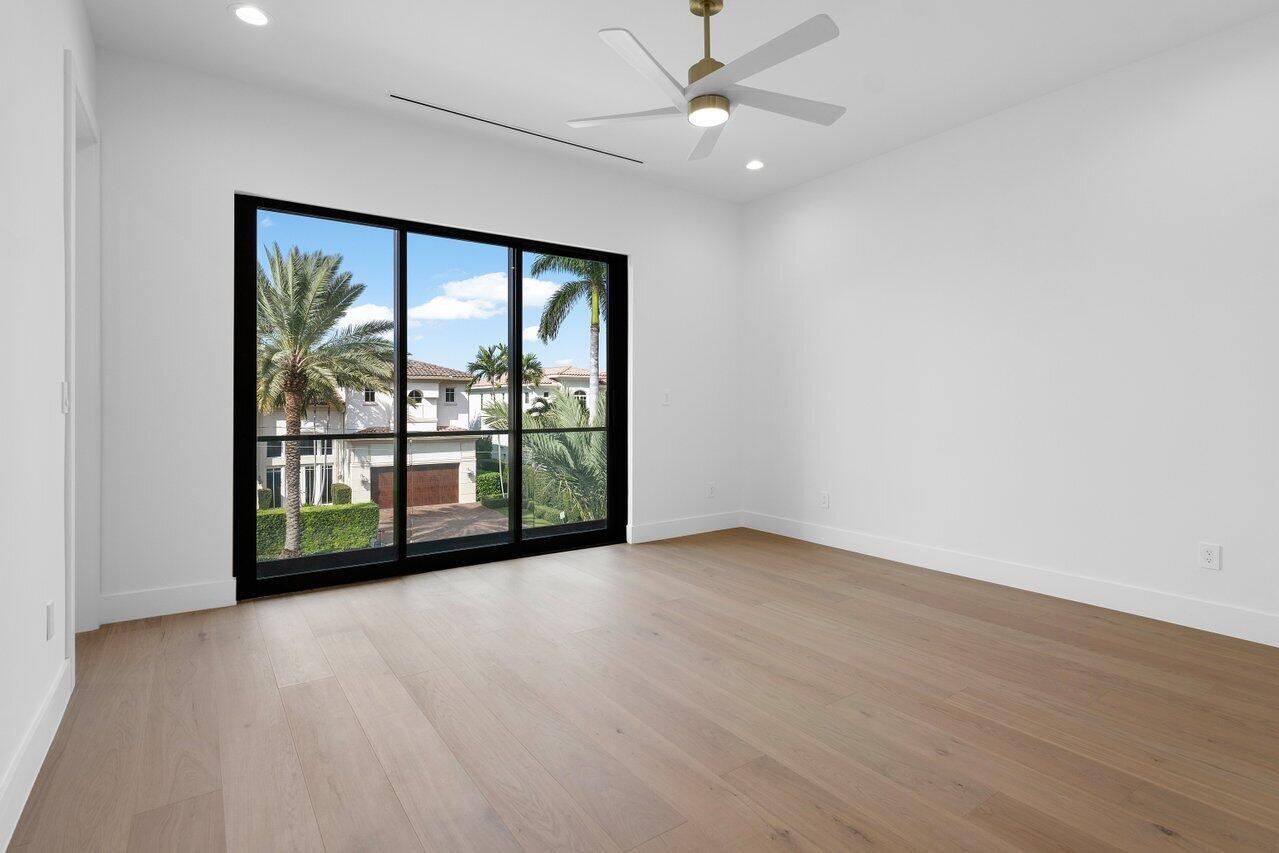 OCEAN HEIGHTS - Residential