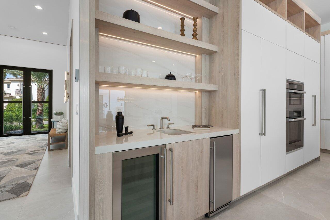 OCEAN HEIGHTS - Residential