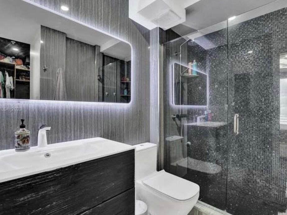 1720 Harrison Street 14h