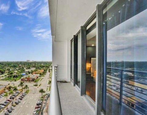 Tiny photo for 1720 Harrison Street #14h, Hollywood, FL 33020 (MLS # B26044923)