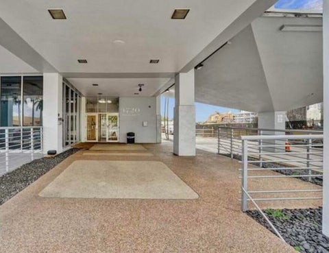 Tiny photo for 1720 Harrison Street #14h, Hollywood, FL 33020 (MLS # B26044923)