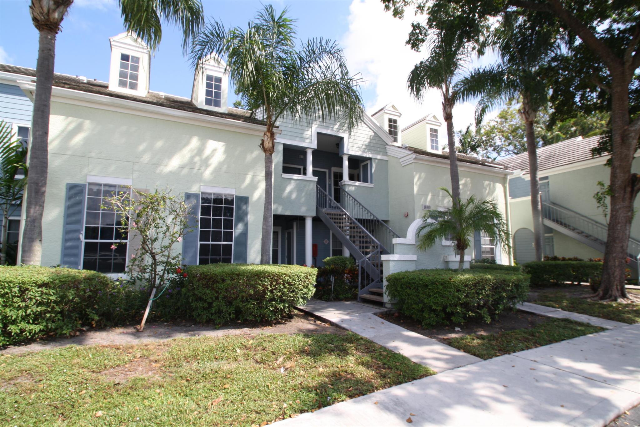 Great east Delray location for this 1 BR 1 BA second floor condo in a gated all age pet friendly community. Close to I-95, restaurants, shopping and a short ride to the beach. This 1/1 has a galley kitchen with granite countertops, stainless appliances, laminate flooring and a washer/dryer. Owner is installing a new stove. Community has a pool and gym.Tenant must have at least a 650 credit score per landlord.