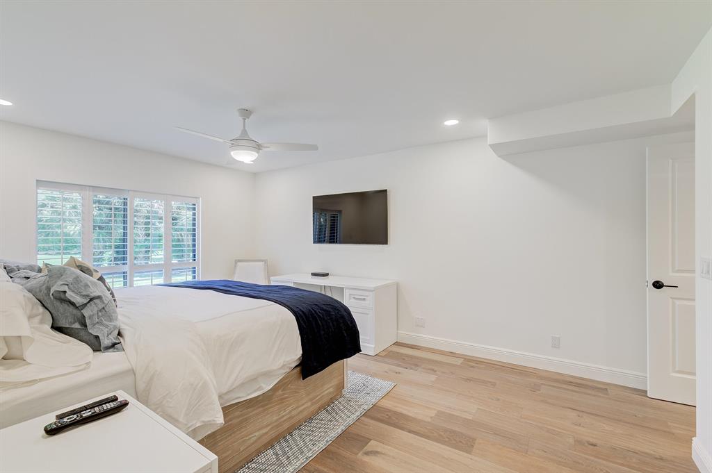 TRADERS CROSSING AT JONATHANS LANDING - Residential